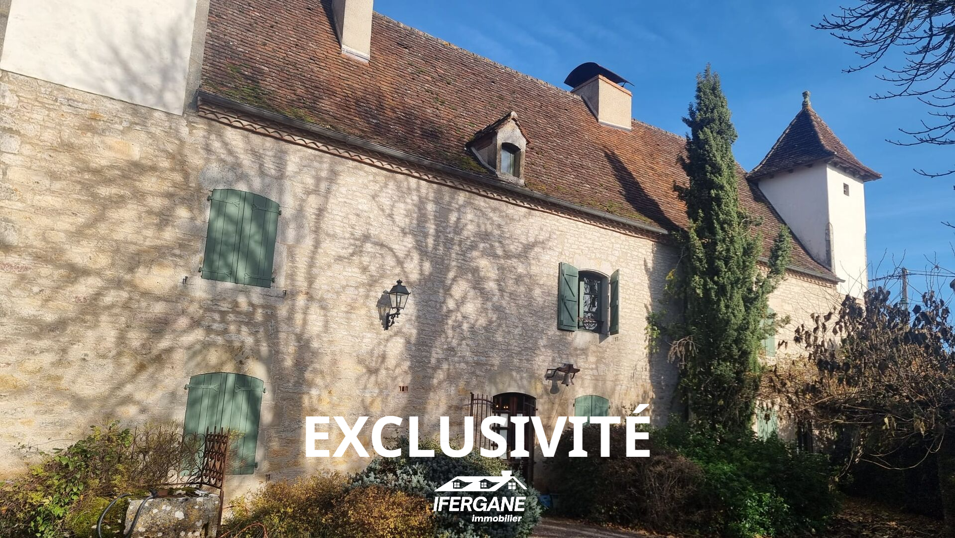 Propriété de caractère en pierre avec dépendances et piscine – SECTEUR LIVERNON