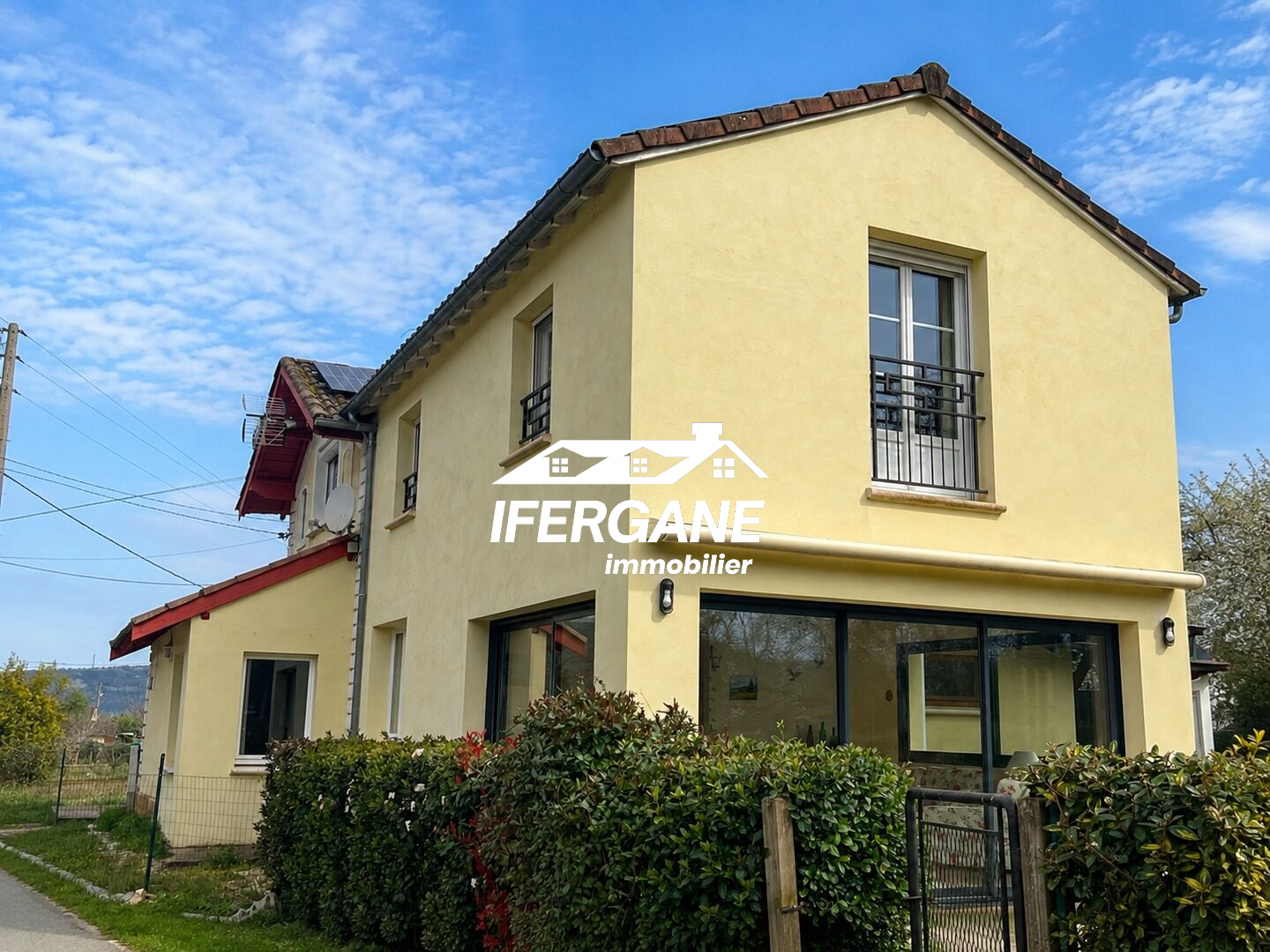 SECTEUR CAJARC - Maison agréable avec garage et piscine dans la vallée du LOT - EXCLUSIVITÉ