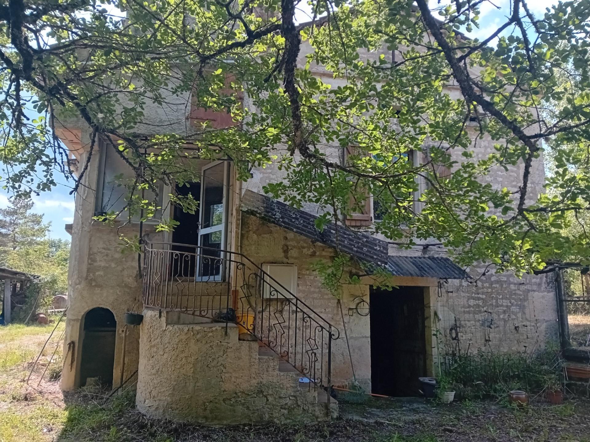 Région Cahors, Maison, Grange et Hangar.