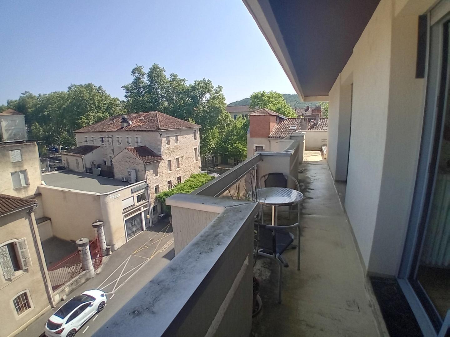  Cahors Centre, Appartement Haut Standing 4 piéces avec Terrasse