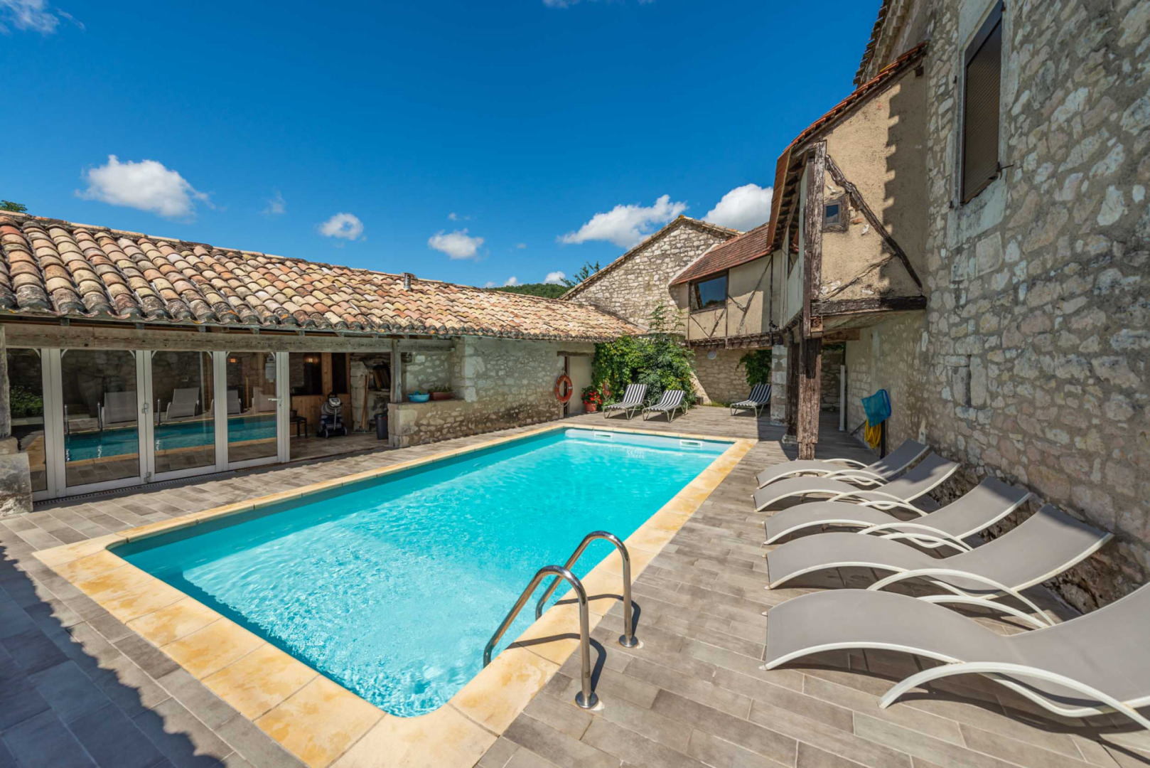 Quercy blanc propriété en Pierre
