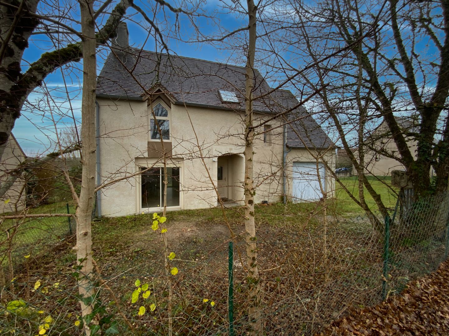 Secteur Labastide Murat,  maison familiale avec garage et jardin.