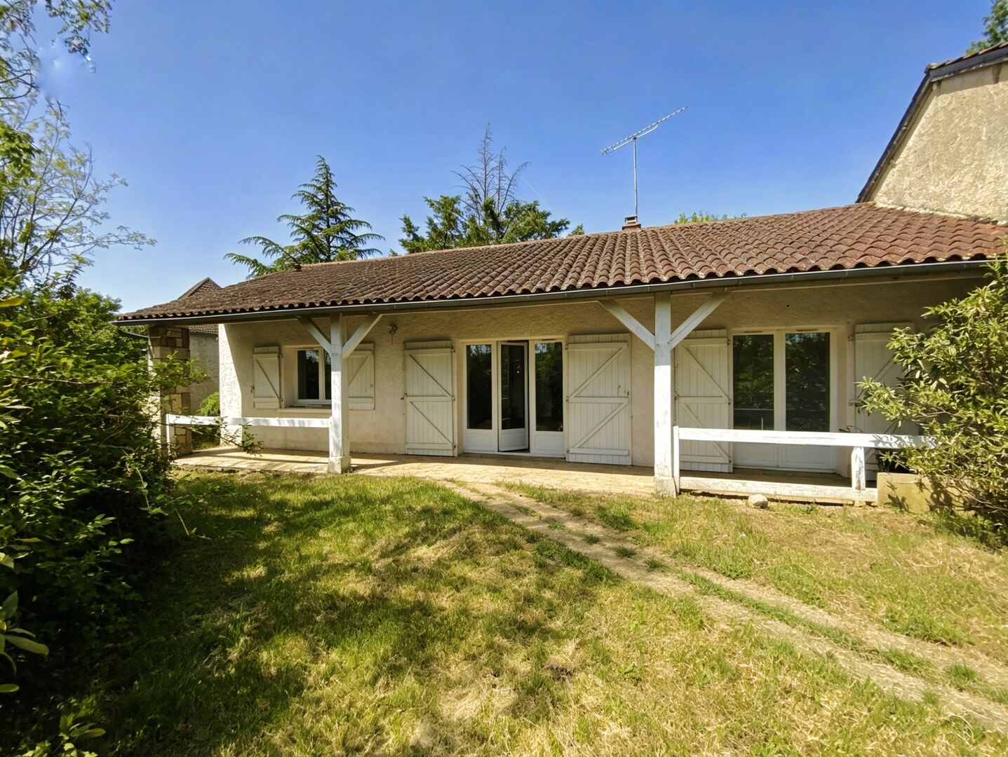 A vendre Secteur GRAMAT, pavillon rénové, 2 chambres.