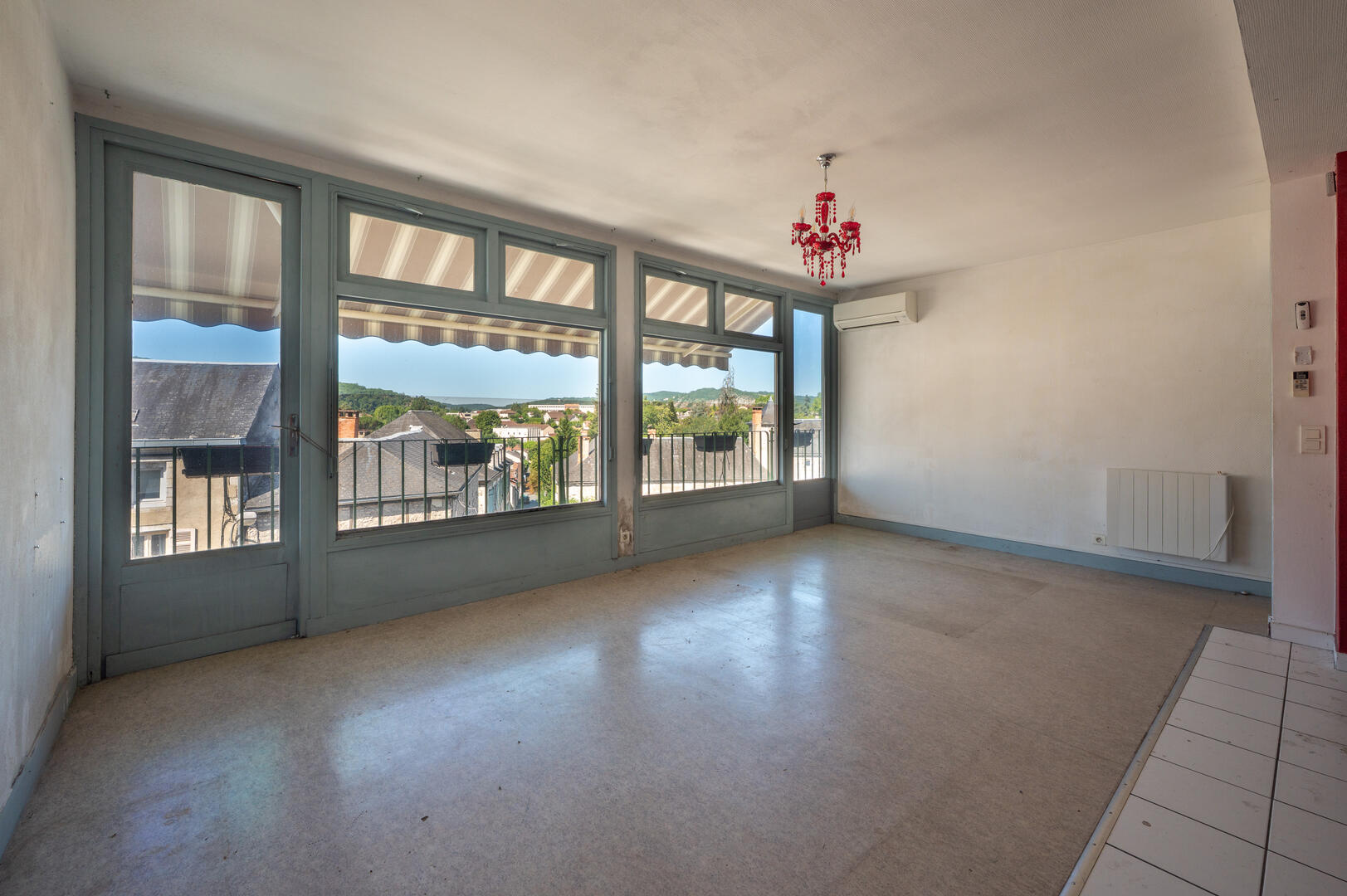 SOUILLAC Centre-ville - Apartment T3, 2 bedrooms with balcony