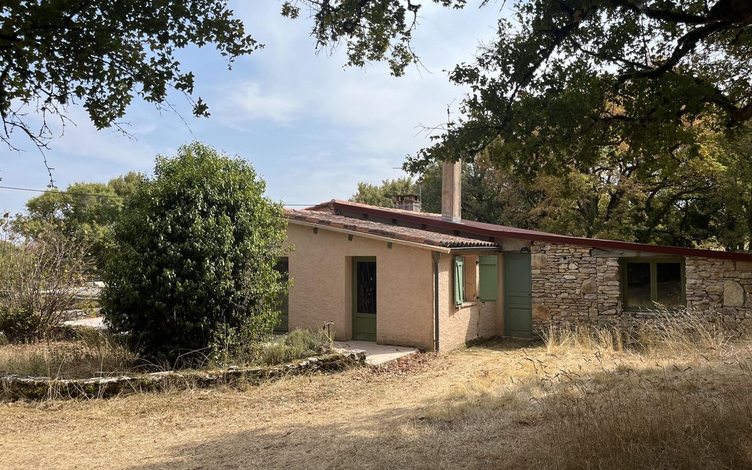 SECTEUR LIVERNON - Charmante maison contemporaine avec piscine
