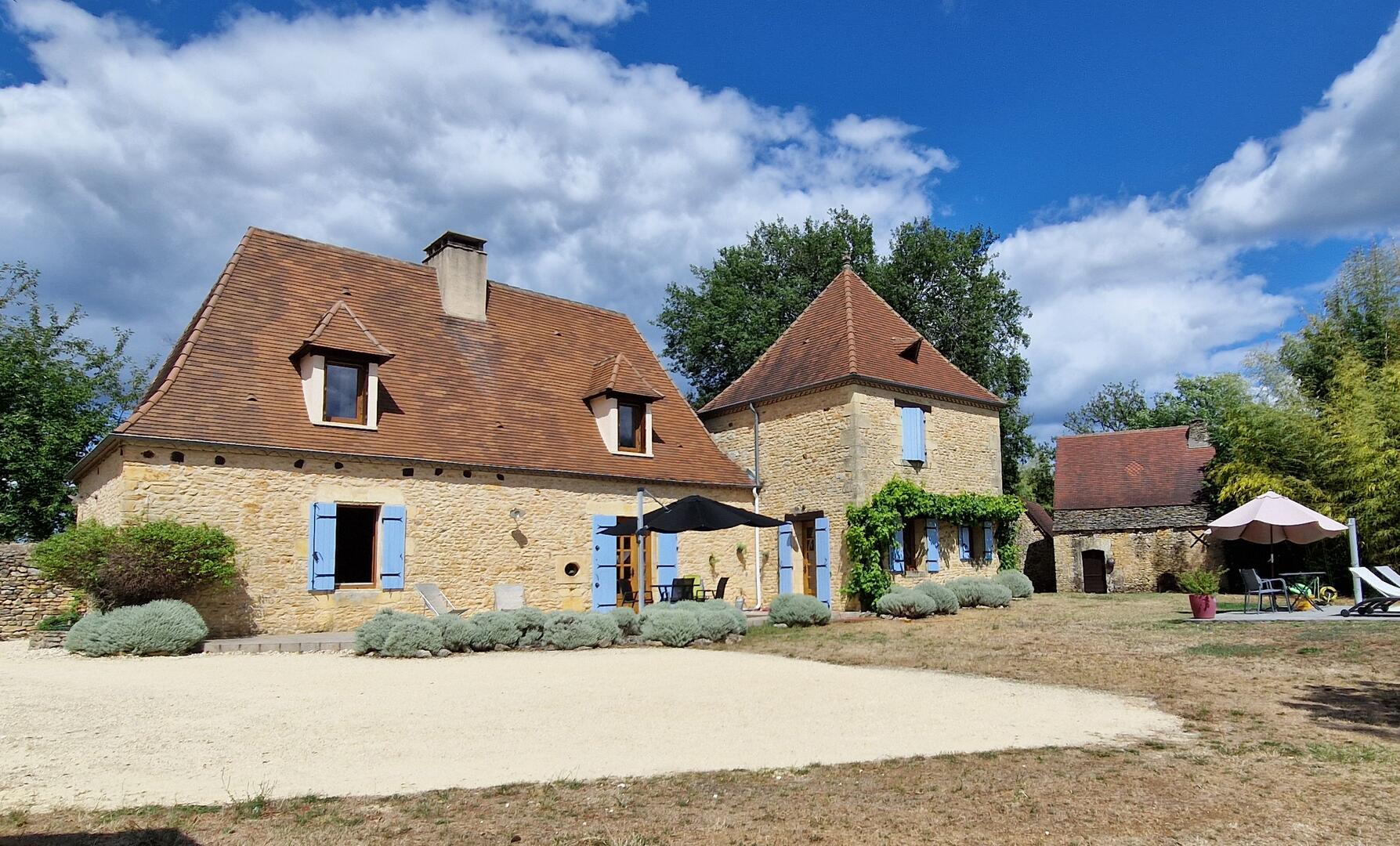 Propriété de Charme avec piscine terrain de 6268m2