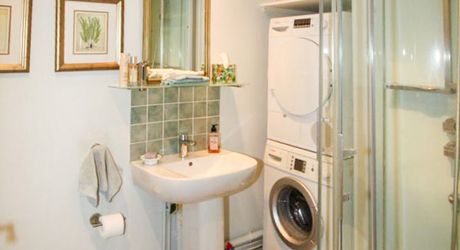 GOURDON - Belle et spacieuse Maison de ville en pierre proche de tous commerces