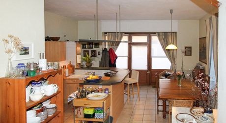 GOURDON - Belle et spacieuse Maison de ville en pierre proche de tous commerces