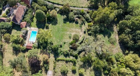 EXCLUSIVITE Secteur GOURDON - Charme et authenticité pour cette belle Propriété en pierre sur 1ha14 paysagers avec piscine