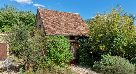 EXCLUSIVITE Secteur GOURDON - Charme et authenticité pour cette belle Propriété en pierre sur 1ha14 paysagers avec piscine