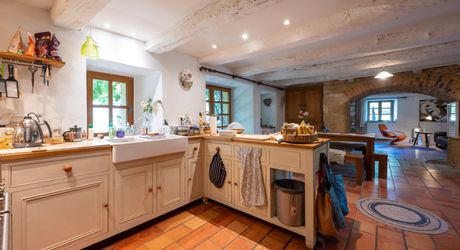 EXCLUSIVITE Secteur GOURDON - Charme et authenticité pour cette belle Propriété en pierre sur 1ha14 paysagers avec piscine