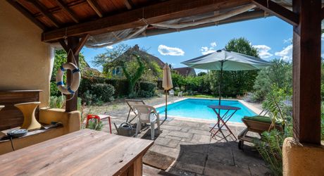 EXCLUSIVITE Secteur GOURDON - Charme et authenticité pour cette belle Propriété en pierre sur 1ha14 paysagers avec piscine