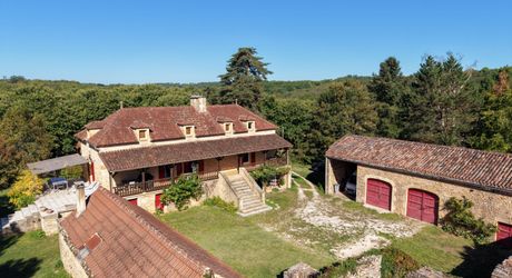 EXCLUSIVITE Secteur DOMME- Remarquable environnement de nature et cadre de vie privilégié pour cette belle Propriété de caractère sur 16ha6 boisés