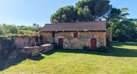 EXCLUSIVITE Secteur DOMME- Remarquable environnement de nature et cadre de vie privilégié pour cette belle Propriété de caractère sur 16ha6 boisés