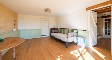 EXCLUSIVITE - Secteur Gourdon - Ancien Corps de ferme restauré avec vue imprenable et piscine sur 2ha63