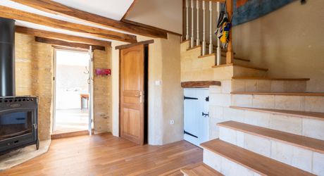 EXCLUSIVITE - Secteur Gourdon - Ancien Corps de ferme restauré avec vue imprenable et piscine sur 2ha63