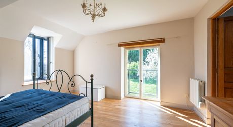 EXCLUSIVITE - Secteur Gourdon - Ancien Corps de ferme restauré avec vue imprenable et piscine sur 2ha63