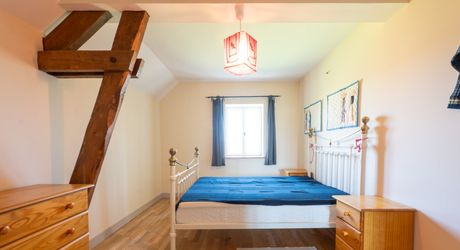 EXCLUSIVITE - Secteur Gourdon - Ancien Corps de ferme restauré avec vue imprenable et piscine sur 2ha63