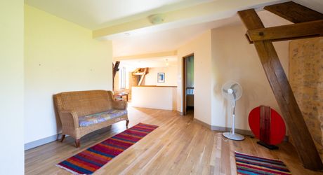 EXCLUSIVITE - Secteur Gourdon - Ancien Corps de ferme restauré avec vue imprenable et piscine sur 2ha63