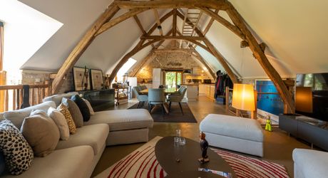 EXCLUSIVITE - Secteur Gourdon-  Demeure de charme sur un beau terrain paysager avec piscine chauffée