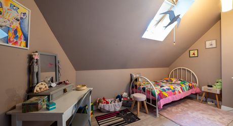 Secteur Gourdon - Ravissante et spacieuse Demeure Contemporaine avec pigeonnier sur 4807 m² arborés avec piscine et belle vue