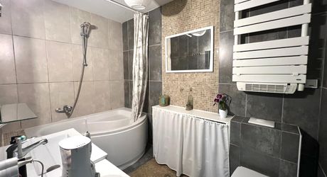 EXCLUSIVITE GOURDON- Lieu de vie unique au calme  - Maison en pierre de charme sur 5078 m² avec points d'eau proche commerces