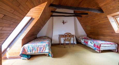 EXCLUSIVITE - secteur Gourdon - Belle propriété de caractère sur 2ha35 boisés avec vue