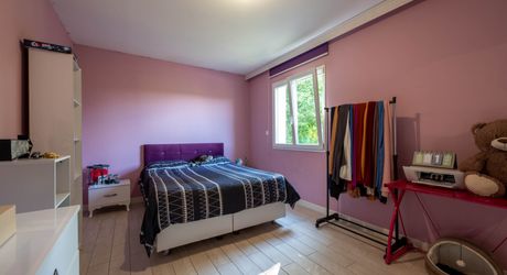 EXCLUSIVITE - GOURDON - Spacieuse et lumineuse Contemoporaine avec jardin proche commerces