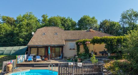 Secteur LABASTIDE - Au calme Agréable Contemporaine 4 chs sur 2500 m² avec vue et piscine hors sol