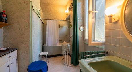 EXCLUSIVITE - Secteur Catus - Remarquable Propriété de caractère avec Ancien Moulin à eau et dépendances avec piscine