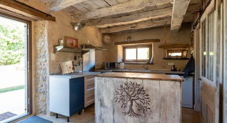 EXCLUSIVITE - Secteur Figeac - Ravissante Maison de charme en pierre restaurée sur 1002 m² avec jacuzzi 