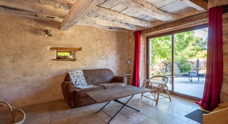 EXCLUSIVITE - Secteur Figeac - Ravissante Maison de charme en pierre restaurée sur 1002 m² avec jacuzzi 