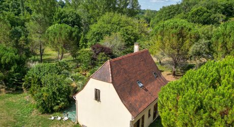 SECTEUR GOURDON - Au calme, agréable et lumineuse Maison contemporaine sur 4220 m² arborés 