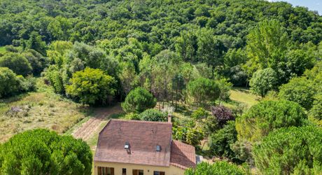 SECTEUR GOURDON - Au calme, agréable et lumineuse Maison contemporaine sur 4220 m² arborés 