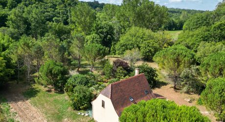 SECTEUR GOURDON - Au calme, agréable et lumineuse Maison contemporaine sur 4220 m² arborés 