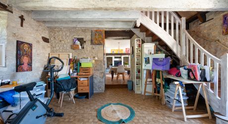 SECTEUR COEUR DE CAUSSE - Agréable Maison de village et dépendances avec bel espace jardin, garage