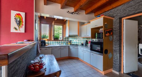 EXCLUSIVITE - Secteur Gourdon - Agréable et fonctionnelle Maison Contemporaine sur 2070 m² arborés proche commerces
