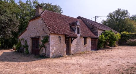 EXCLUSIVITE - Secteur Carlux - Magnifique Propriété de charme en pierre sur 3ha48 avec piscine chauffée