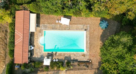 EXCLUSIVITE - Secteur Carlux - Magnifique Propriété de charme en pierre sur 3ha48 avec piscine chauffée