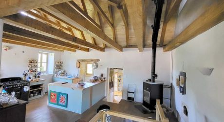 Secteur Labastide Murat - Lumineuse et grande Maison Quercynoise avec espace jardin arboré 