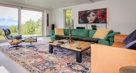 EXCLUSIVITE - Remarquable Propriété de charme avec vue imprenable sur 2ha72 avec piscine 