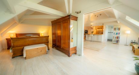 EXCLUSIVITE - Remarquable Propriété de charme avec vue imprenable sur 2ha72 avec piscine 