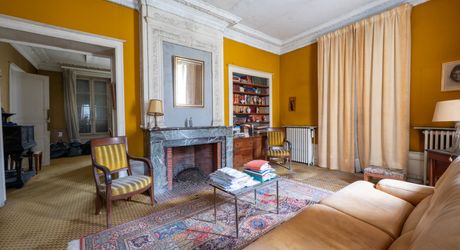 EXCLUSIVITE - GOURDON - Belle Demeure bourgeoise en pierre à rénover avec jardin proches commerces