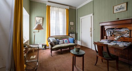 EXCLUSIVITE - GOURDON - Belle Demeure bourgeoise en pierre à rénover avec jardin proches commerces