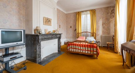 EXCLUSIVITE - GOURDON - Belle Demeure bourgeoise en pierre à rénover avec jardin proches commerces