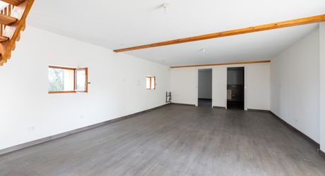 EXCLUSIVITE - Secteur Gourdon - Belle Demeure Quercynoise Contemporaine avec dépendances sur 1ha95 