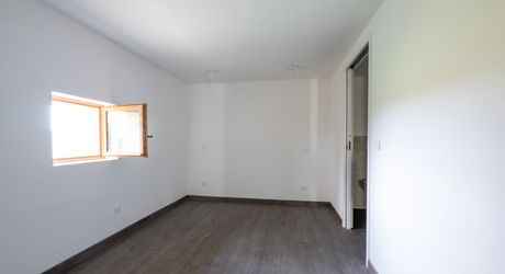 EXCLUSIVITE - Secteur Gourdon - Belle Demeure Quercynoise Contemporaine avec dépendances sur 1ha95 