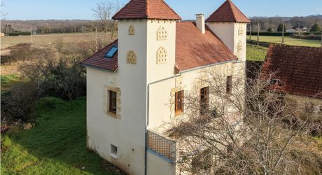 EXCLUSIVITE - Secteur Gourdon - Belle Demeure Quercynoise Contemporaine avec dépendances sur 1ha95 