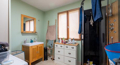 Secteur Sarlat - Grande et lumineuse Maison 5 chambres au calme sur 4177 m² avec piscine