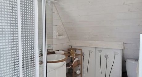 Secteur Gourdon - Belle propriété en pierre rénovée avec dépendances au calme sur 3260 m² arborés